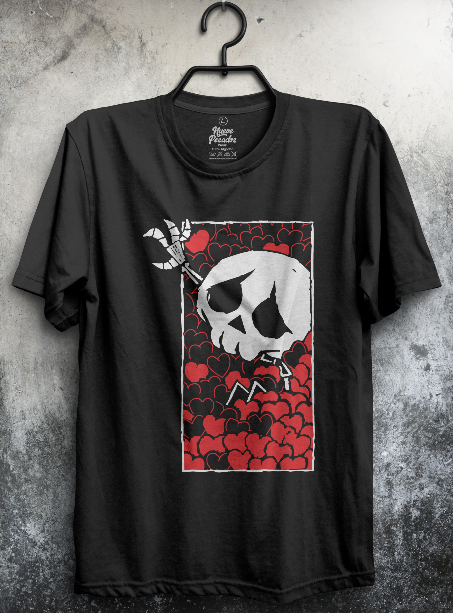 Camiseta Unisex Manga Corta Sea of Hearts